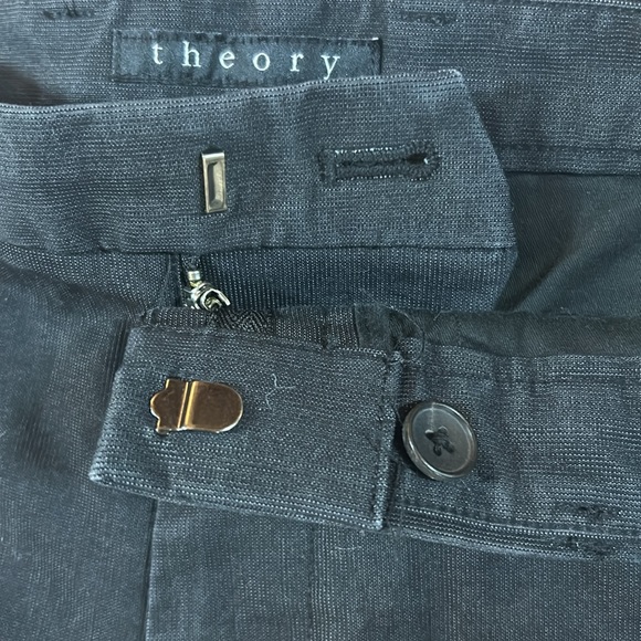 Theory Beckit shorts - Picture 6 of 8